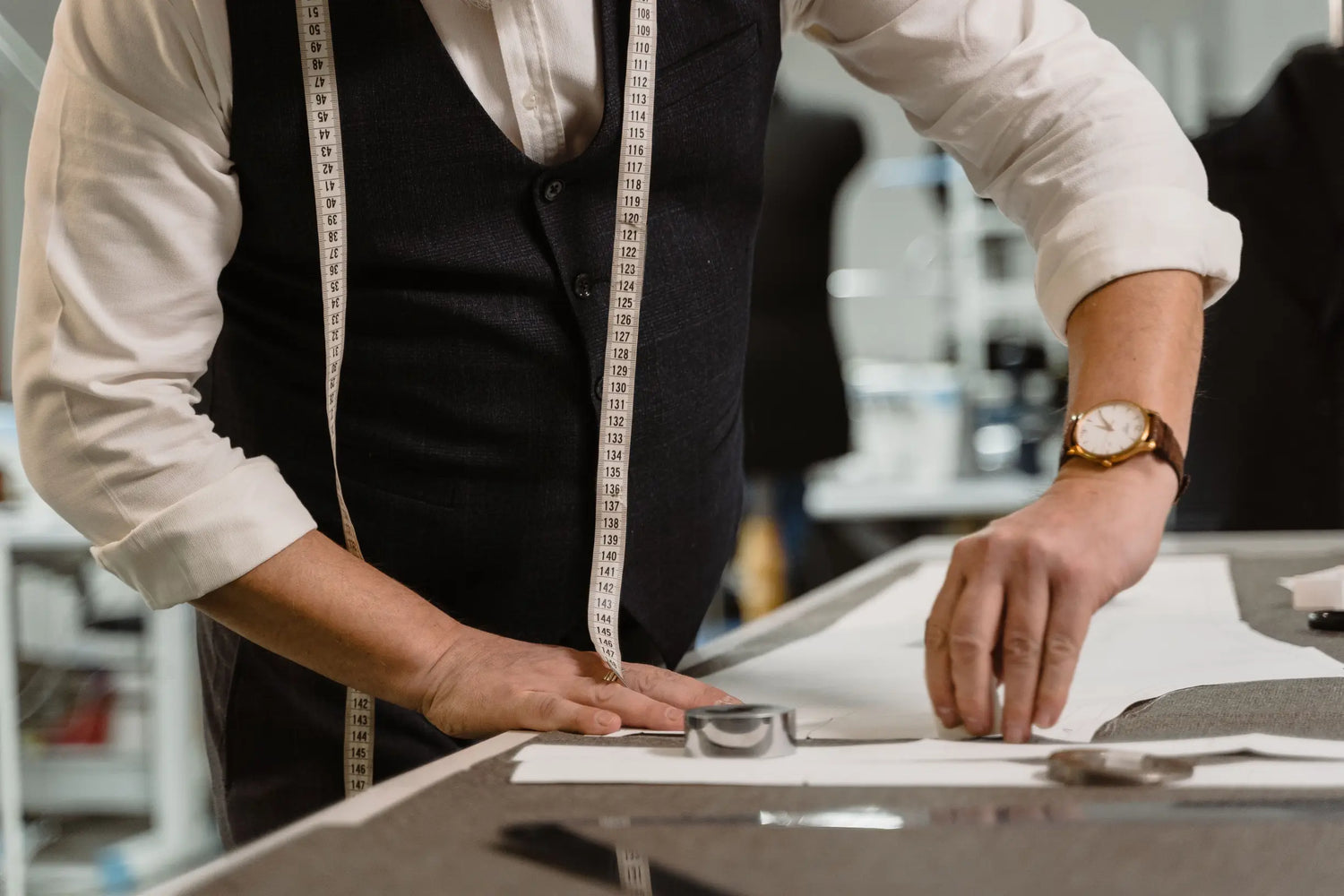How Should You Mix Natural and Synthetic Fibres to Balance Durability, Warmth, and Comfort?